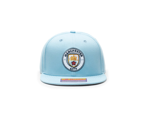 Manchester City Dawn Snapback hat with high crown, flat peak brim, and adjustable snapback closure.